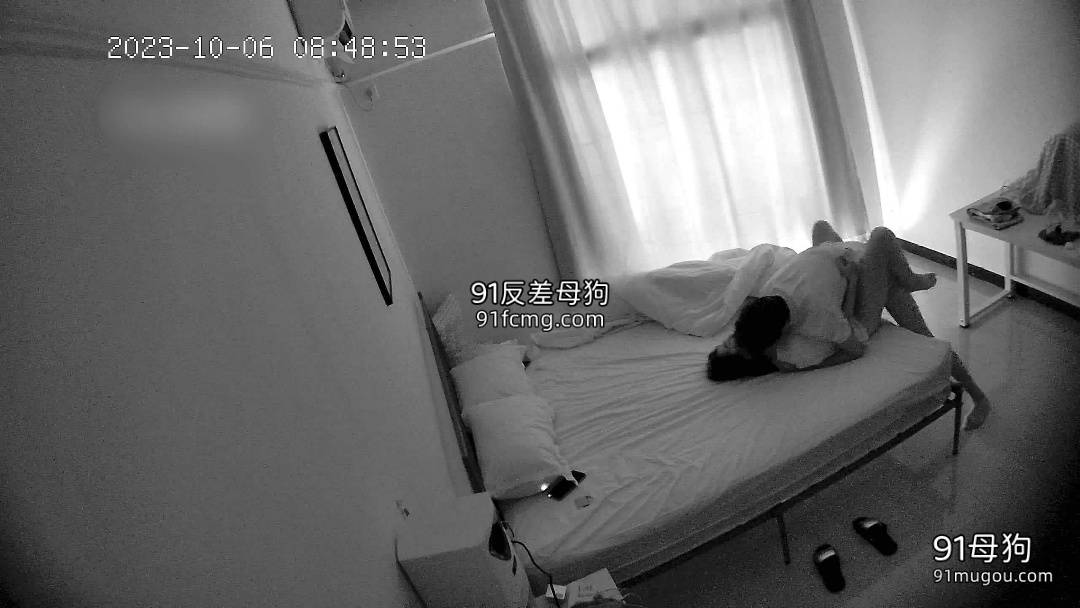 高颜小处女和处男男友假期开房偷尝禁果21031103313